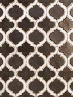 S-BAROQUE-LANTERN-COPPER-WITH-ASIAN-STATUARY-LINES-2