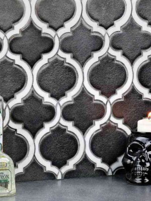 S-BAROQUE-LANTERN-GUN-METAL-WITH-ASIAN-STATUARY-LINES-1